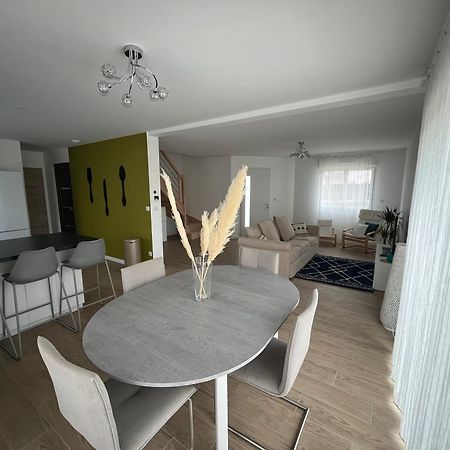 Superbe Maison Avec Jardin Bezannes Экстерьер фото
